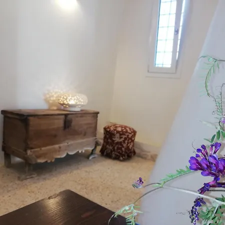 Trullo Delle *