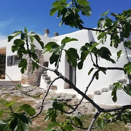 Trullo Delle *