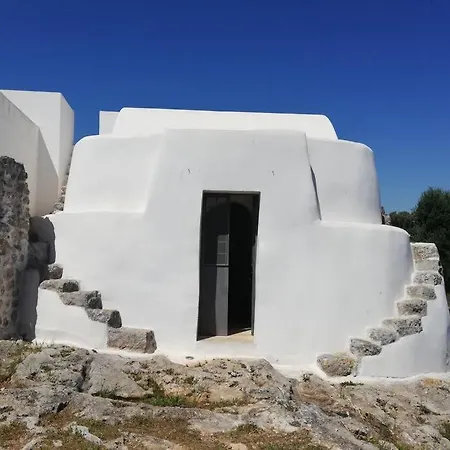 Trullo Delle * 카로비그노