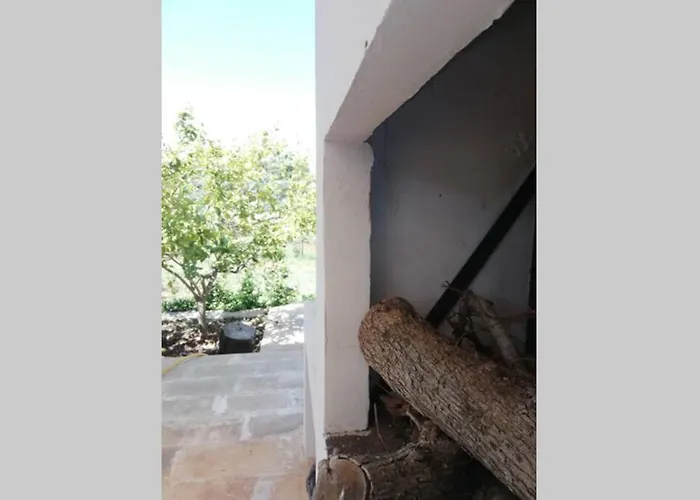 Trullo Delle *