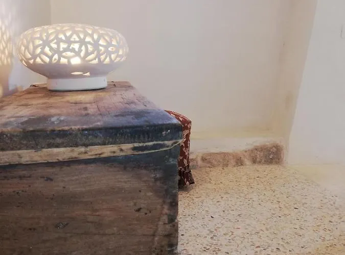 Trullo Delle كاروفينيو